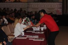 Азербайджанская молодежь нашла средство от короновируса – узерлик (ФОТО)