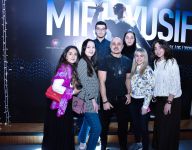 Мири Юсиф собрал духовных близнецов в своей "квартире" (ВИДЕО, ФОТО)