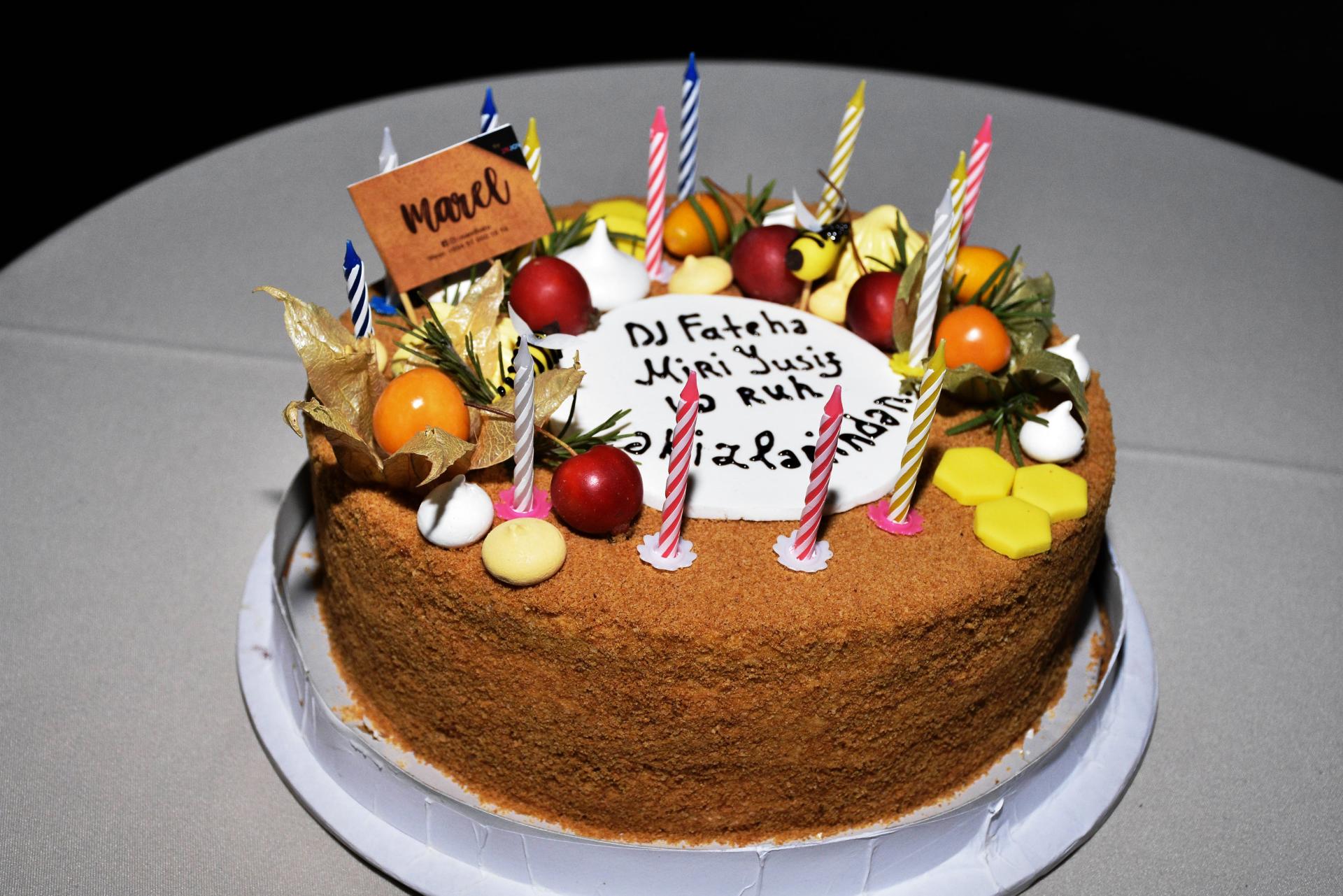 Мири Юсиф собрал духовных близнецов в своей "квартире" (ВИДЕО, ФОТО)