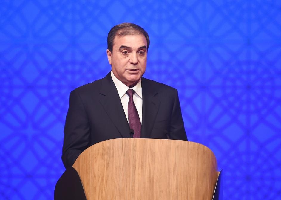 Президент Ильхам Алиев принял участие в конференции, посвященной итогам первого года реализации Госпрограммы социально-экономического развития регионов в 2019-2023 годах (ФОТО) (Версия 3)