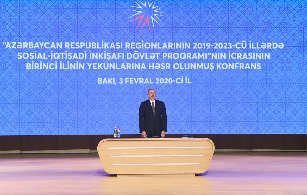 Президент Ильхам Алиев принял участие в конференции, посвященной итогам первого года реализации Госпрограммы социально-экономического развития регионов в 2019-2023 годах (ФОТО) (Версия 3)