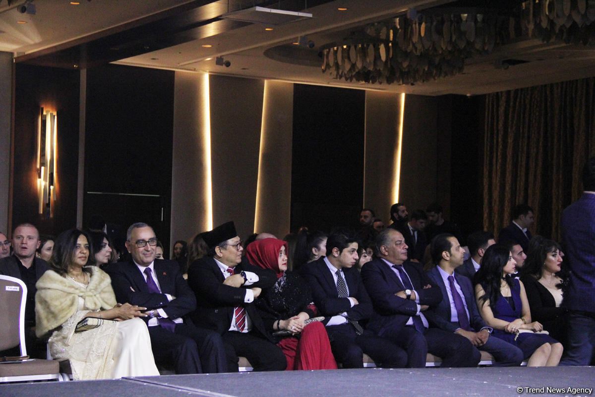 В Баку прошла торжественная церемония вручения премии Azerbaijan Best Awards (ФОТО)