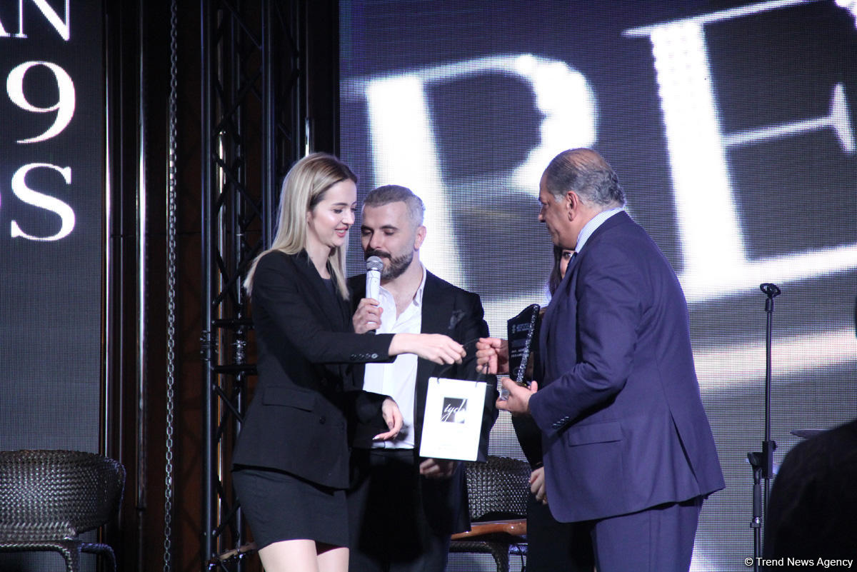 В Баку прошла торжественная церемония вручения премии Azerbaijan Best Awards (ФОТО)
