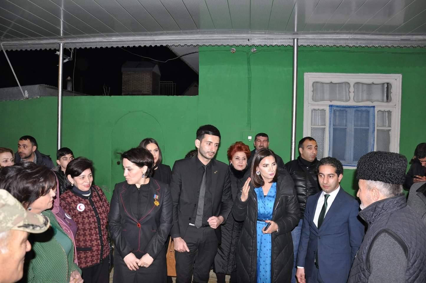 Семью Национального героя Мубариза Ибрагимова посетили участники проекта о Ходжалинском геноциде (ФОТО)