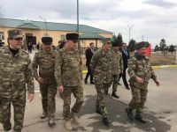 Полад Бюльбюльоглу отметил юбилей с военнослужащими (ВИДЕО, ФОТО)