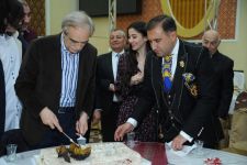 Полад Бюльбюльоглу отметил юбилей с военнослужащими (ВИДЕО, ФОТО)