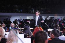 Полад Бюльбюльоглу отметил юбилей с военнослужащими (ВИДЕО, ФОТО)