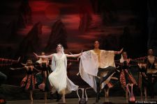 Когда танцует любовь! В Баку отметили юбилей Полада Бюльбюльоглу (ФОТО/ВИДЕО)