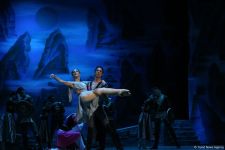 Когда танцует любовь! В Баку отметили юбилей Полада Бюльбюльоглу (ФОТО/ВИДЕО)