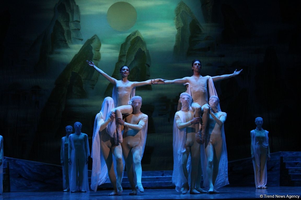 Когда танцует любовь! В Баку отметили юбилей Полада Бюльбюльоглу (ФОТО/ВИДЕО)