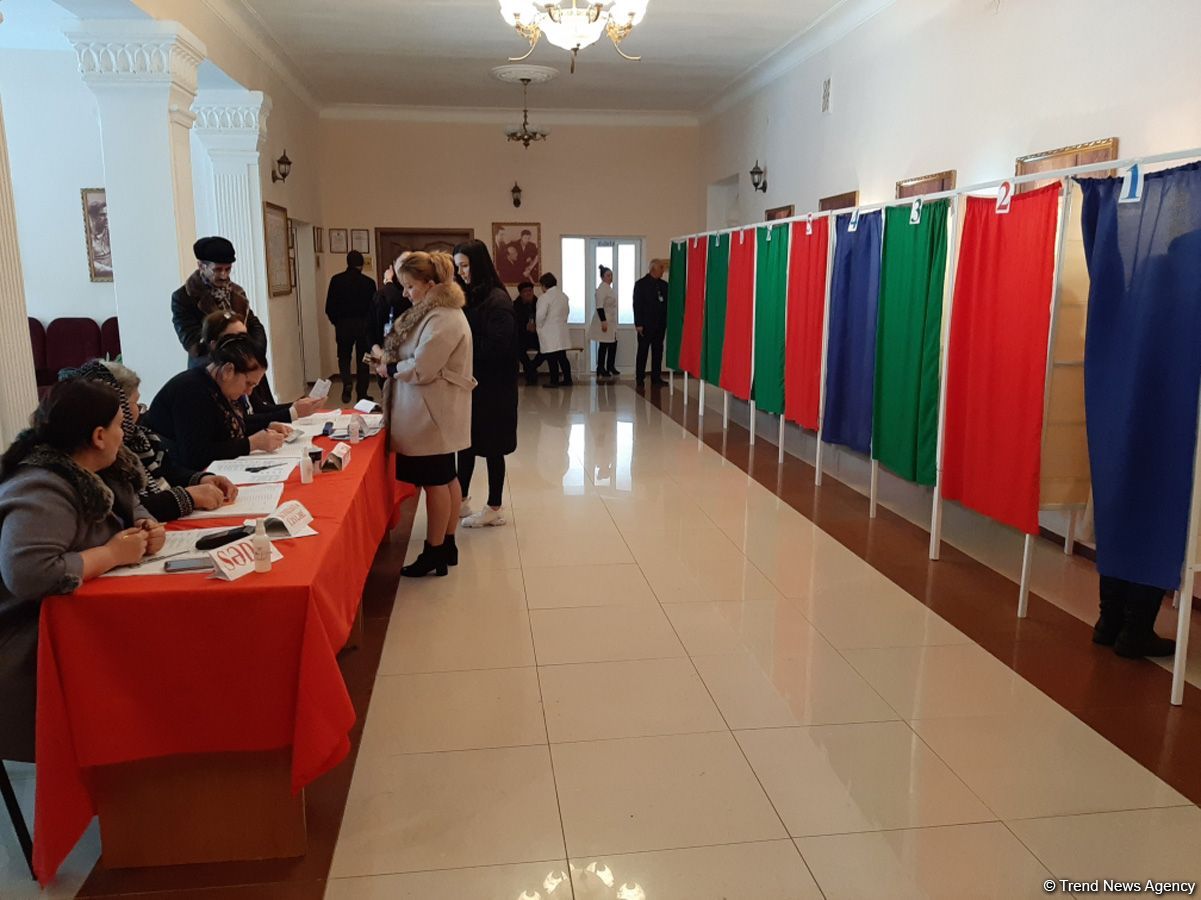 ЦИК Азербайджана аннулировала  результаты голосования на двух избирательных участках