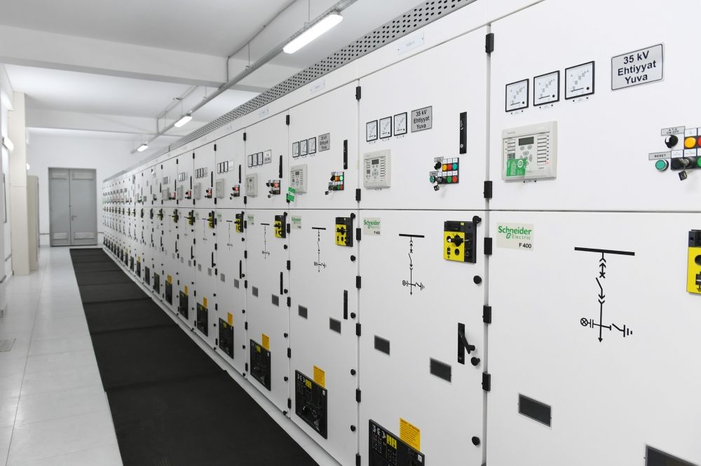 Президент Ильхам Алиев принял участие в открытии подстанции «Дюбенди» ОАО «Азерэнержи» (ФОТО) (версия 2)