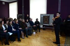 Большой патриот Азербайджана из Израиля! Подарок известного музыканта Михаила Пархомовского (ФОТО)