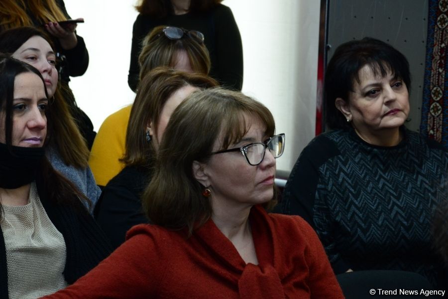 Большой патриот Азербайджана из Израиля! Подарок известного музыканта Михаила Пархомовского (ФОТО)