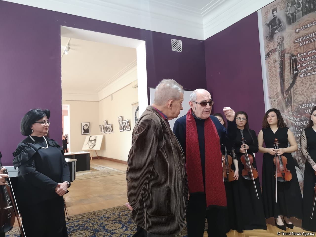 Большой патриот Азербайджана из Израиля! Подарок известного музыканта Михаила Пархомовского (ФОТО)