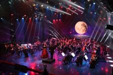 Одна из самых красивых певиц Азербайджана отмечена ТЮРКСОЙ (ВИДЕО, ФОТО)