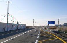Президент Ильхам Алиев принял участие в открытии после реконструкции автомобильной дороги Пирили-Мурадхан-Сор-Сор (ФОТО) (версия 2)
