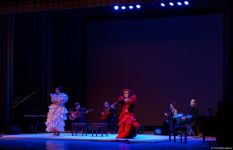 Как 17-летняя мексиканка попала в аварию и вновь родилась в Баку (ФОТО)