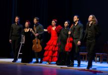 Как 17-летняя мексиканка попала в аварию и вновь родилась в Баку (ФОТО)