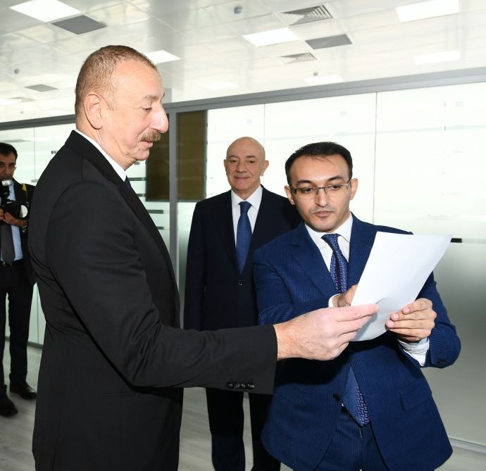 Президент Ильхам Алиев принял участие в церемонии открытия центра ASAN xidmət в Кюрдамире (ФОТО) (версия 2)