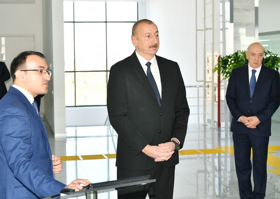 Президент Ильхам Алиев принял участие в церемонии открытия центра ASAN xidmət в Кюрдамире (ФОТО) (версия 2)