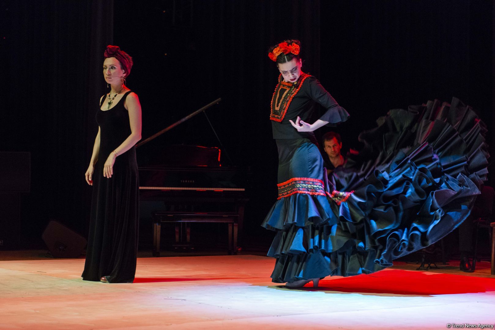 Как 17-летняя мексиканка попала в аварию и вновь родилась в Баку (ФОТО)