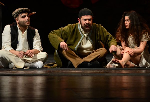 Сборище сумасшедших теперь и в Баку...(ФОТО)