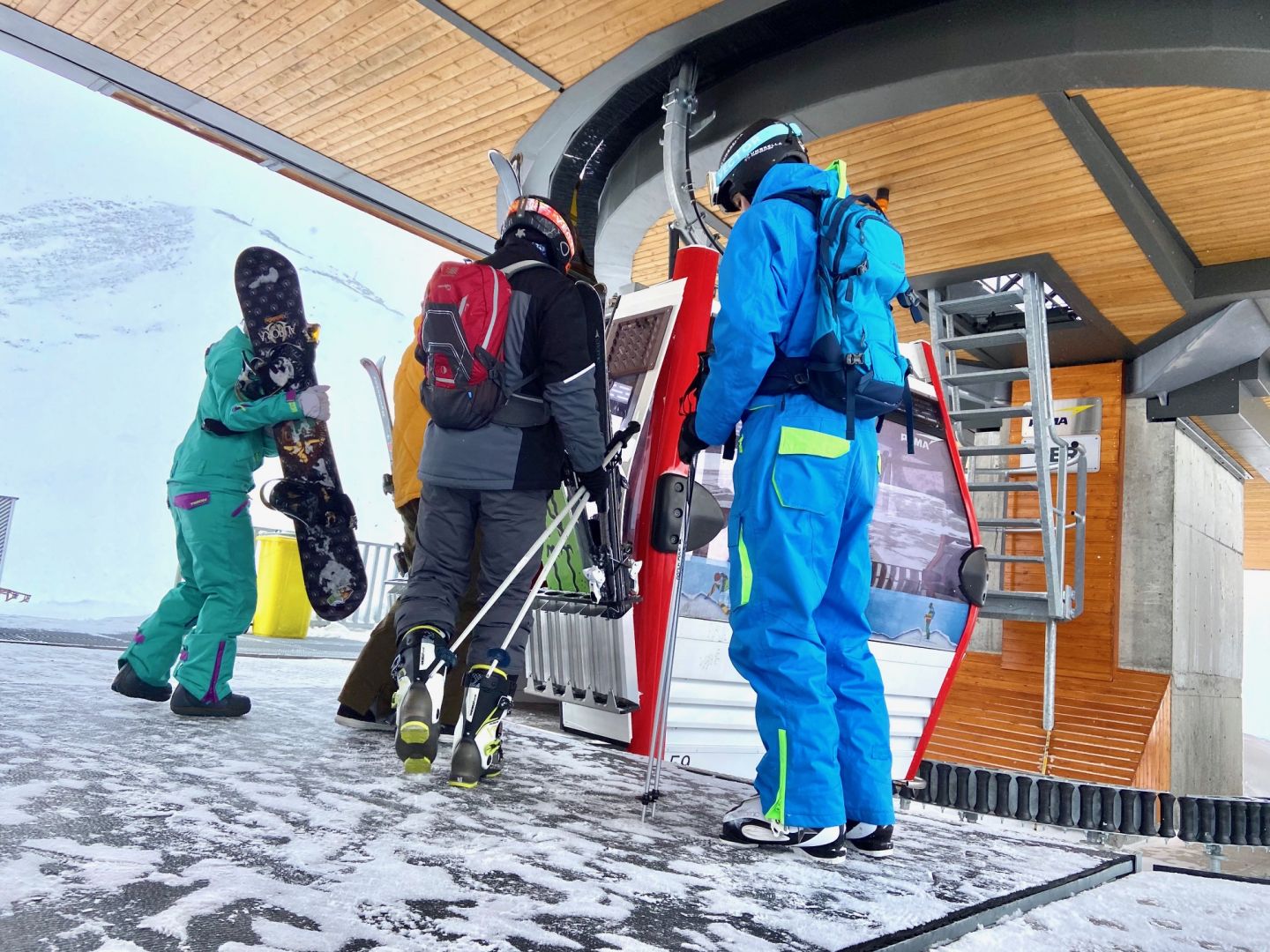 Доусон времен "золотой лихорадки" в Грузии - приключения фантаста из Азербайджана (ФОТО)