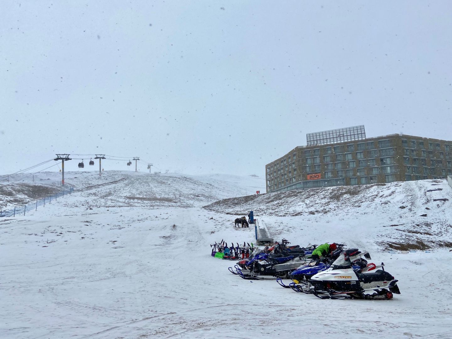Доусон времен "золотой лихорадки" в Грузии - приключения фантаста из Азербайджана (ФОТО)