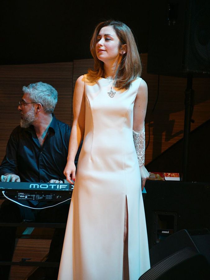 Демо-версия любви холодным бакинским вечером (ФОТО)