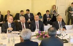 Президент Ильхам Алиев в рамках Мюнхенской конференции по безопасности принял участие в круглом столе на тему «Энергетическая безопасность» (ФОТО)