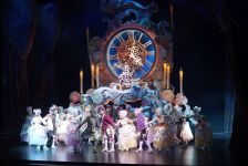 Азербайджанская "Золушка" с триумфом представлена в Москве с 3D технологиями  (ВИДЕО, ФОТО)