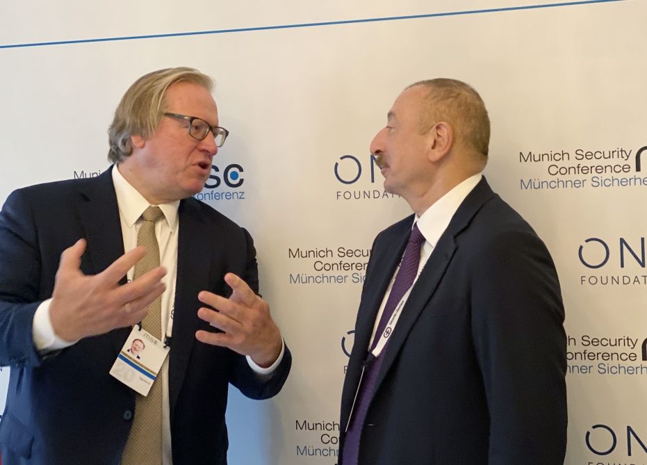 Президент Ильхам Алиев в рамках Мюнхенской конференции по безопасности принял участие в круглом столе на тему «Энергетическая безопасность» (ФОТО)