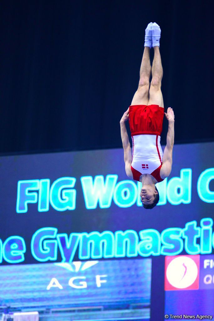 Лучшие моменты Кубка мира по прыжкам на батуте и акробатической дорожке в Баку (ФОТО)
