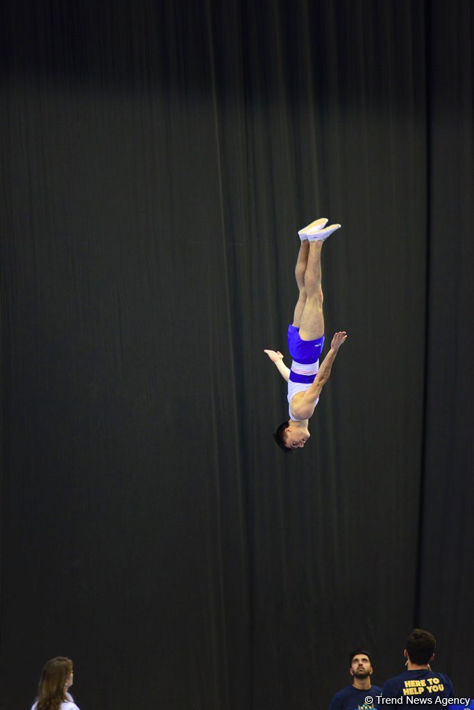 Лучшие моменты Кубка мира по прыжкам на батуте и акробатической дорожке в Баку (ФОТО)