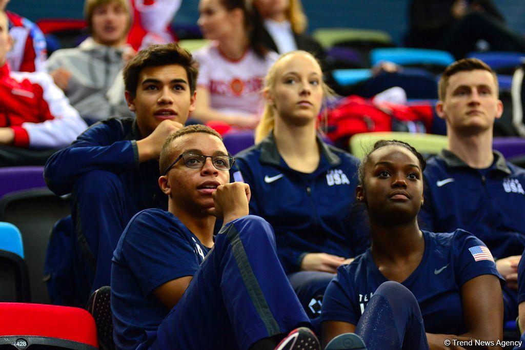 Лучшие моменты Кубка мира по прыжкам на батуте и акробатической дорожке в Баку (ФОТО)