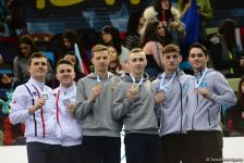 Состоялась церемония награждения победителей и призеров в синхронной программе по прыжкам на батуте в рамках Кубка мира (ФОТО)