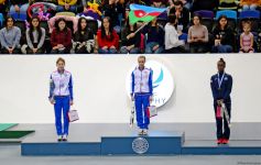 В Баку прошла церемония награждения победителей по прыжкам на акробатической дорожке в рамках Кубка мира (ФОТО)