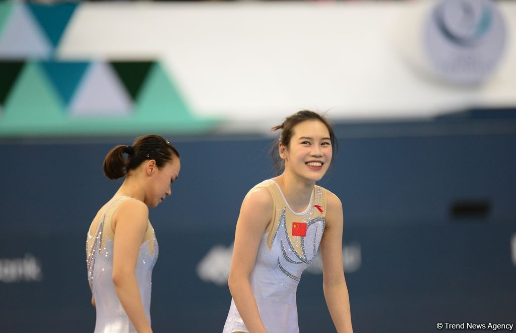 В Баку продолжаются финальные соревнования Кубка мира по прыжкам на батуте и акробатической дорожке (ФОТОРЕПОРТАЖ)