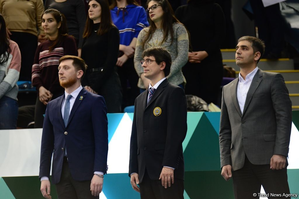 Состоялась церемония награждения победителей и призеров в синхронной программе по прыжкам на батуте в рамках Кубка мира (ФОТО)