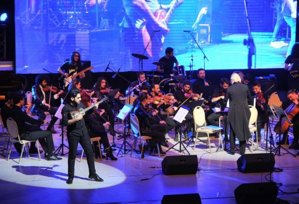 Азербайджанский тар, рок  и Майкл Джексон. Когда бурлит кровь и сильнее бьется  сердце (ВИДЕО, ФОТО)