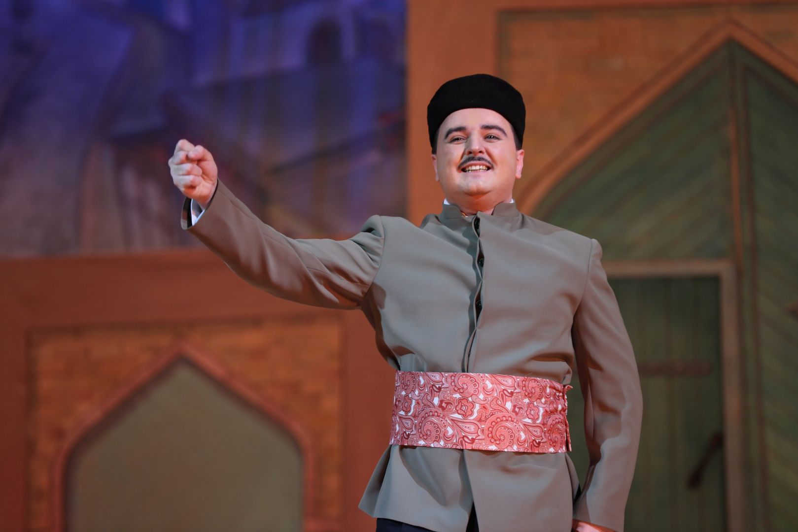 Шуша-Баку: "Продавец ручного товара" из прошлого века в наши дни (ФОТО/ВИДЕО)