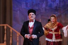 Шуша-Баку: "Продавец ручного товара" из прошлого века в наши дни (ФОТО/ВИДЕО)