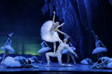 Синее озеро любви азербайджанца и русской девушки (ФОТО)