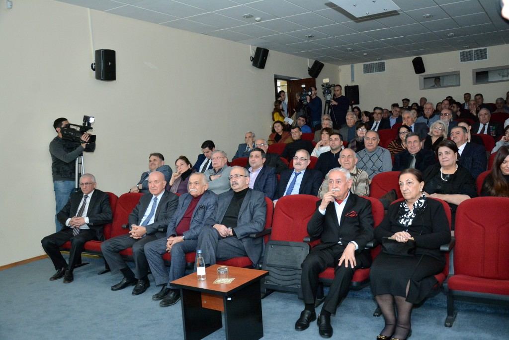 Человек, знающий все об азербайджанском кино, отмечает юбилей (ФОТО)