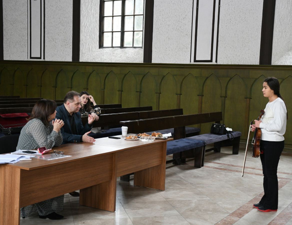 Чему может научить украинец азербайджанцев (ФОТО)