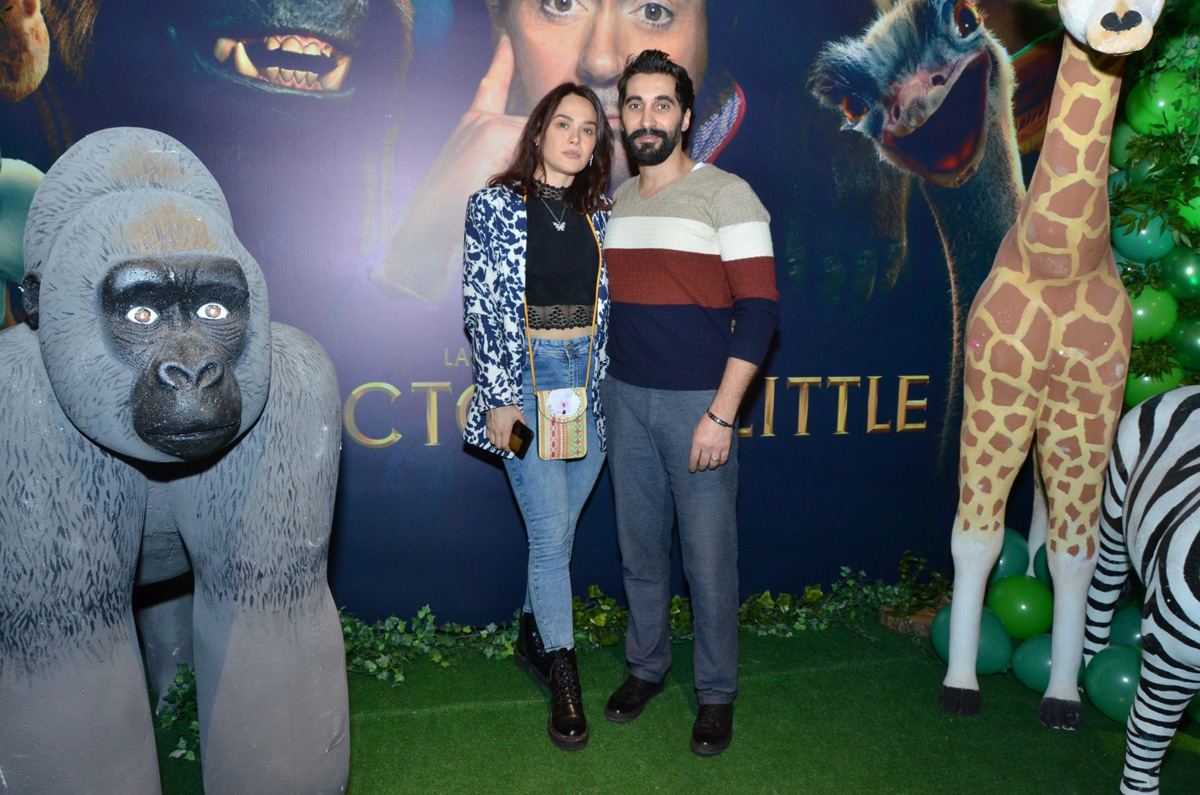 В Баку создали джунгли с цветными птицами (ВИДЕО, ФОТО)