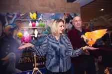 В Баку создали джунгли с цветными птицами (ВИДЕО, ФОТО)