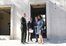 Президент Ильхам Алиев и Первая леди Мехрибан Алиева ознакомились со зданием, предназначенным для Центра азербайджанской культуры в Риме (ФОТО) (версия 2)