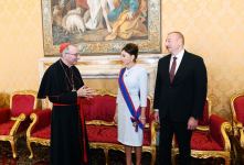 В Ватикане состоялась встреча Президента Ильхама Алиева с государственным секретарем Святого Престола кардиналом Пьетро Паролином (ФОТО)